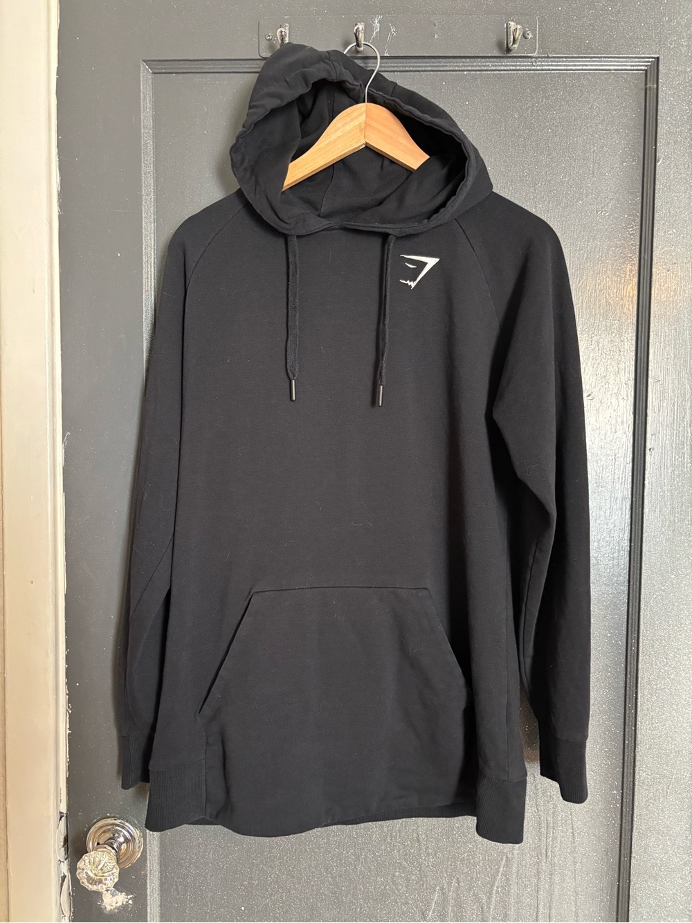 Gymshark Black Hooded Pullover Sweatshirt